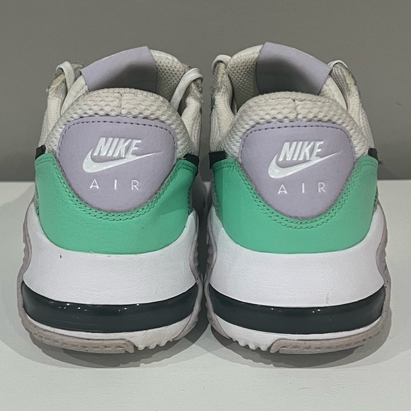 Nike Air Max Excee Running Shoes Green Glow CD5432-113 Women's Size 7 - Picture 5 of 9